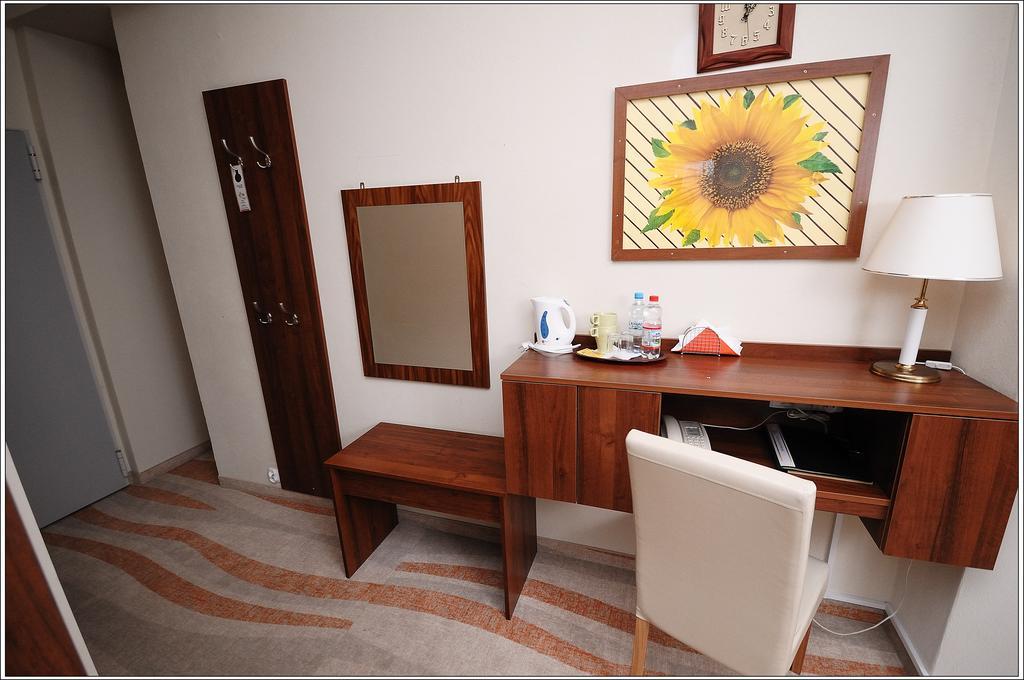 Hotel Spojnia Gdansk Ngoại thất bức ảnh